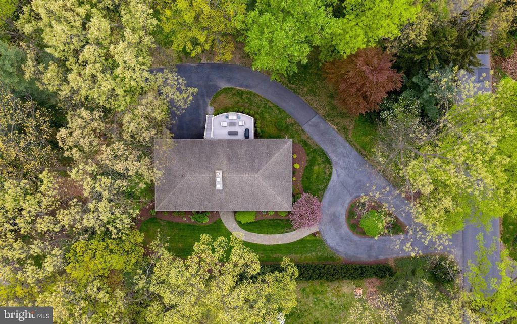 Photo of 142 Woodside Road, LANCASTER, PA 17601 (MLS # PALA2068204)