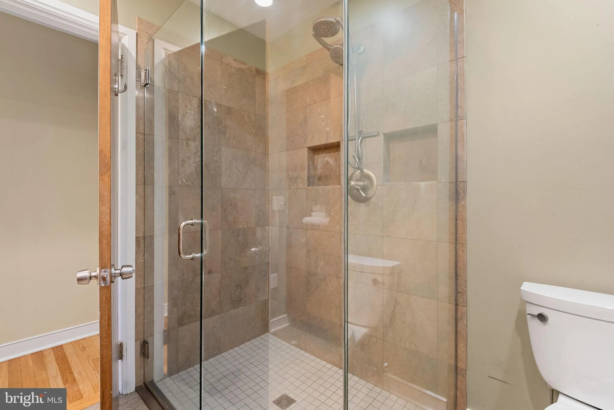 Lancaster, Pennsylvania 17601, United States, 3 Bedrooms Bedrooms, ,3 BathroomsBathrooms,Residential,Pending,151015