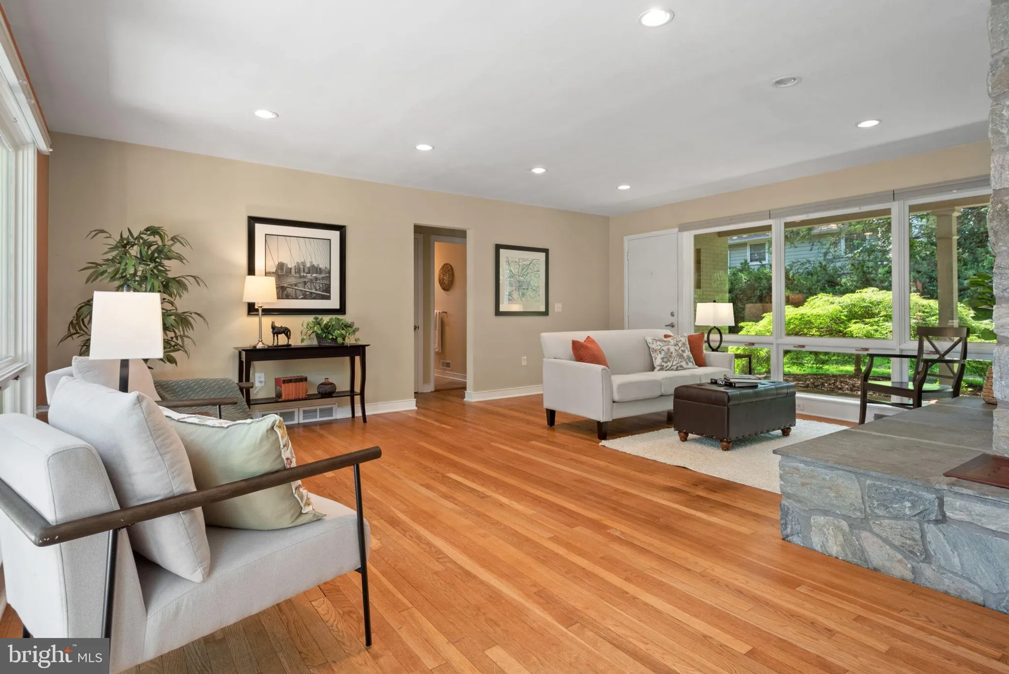 Lancaster, Pennsylvania 17601, United States, 3 Bedrooms Bedrooms, ,3 BathroomsBathrooms,Residential,Pending,151015