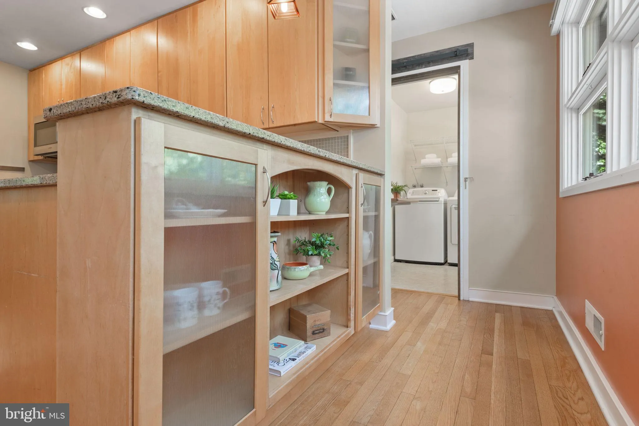 Lancaster, Pennsylvania 17601, United States, 3 Bedrooms Bedrooms, ,3 BathroomsBathrooms,Residential,Pending,151015