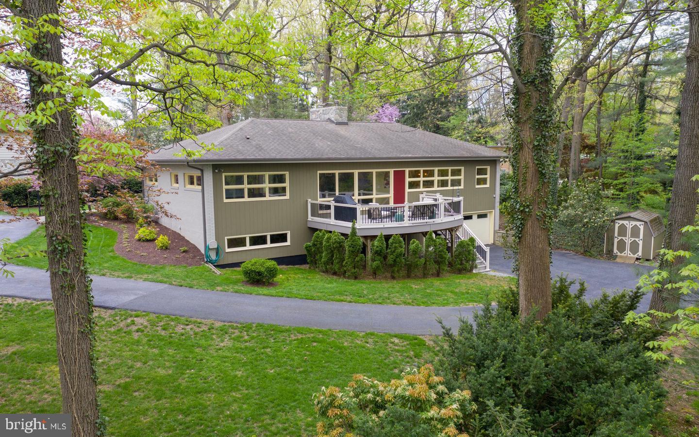142 WOODSIDE ROAD