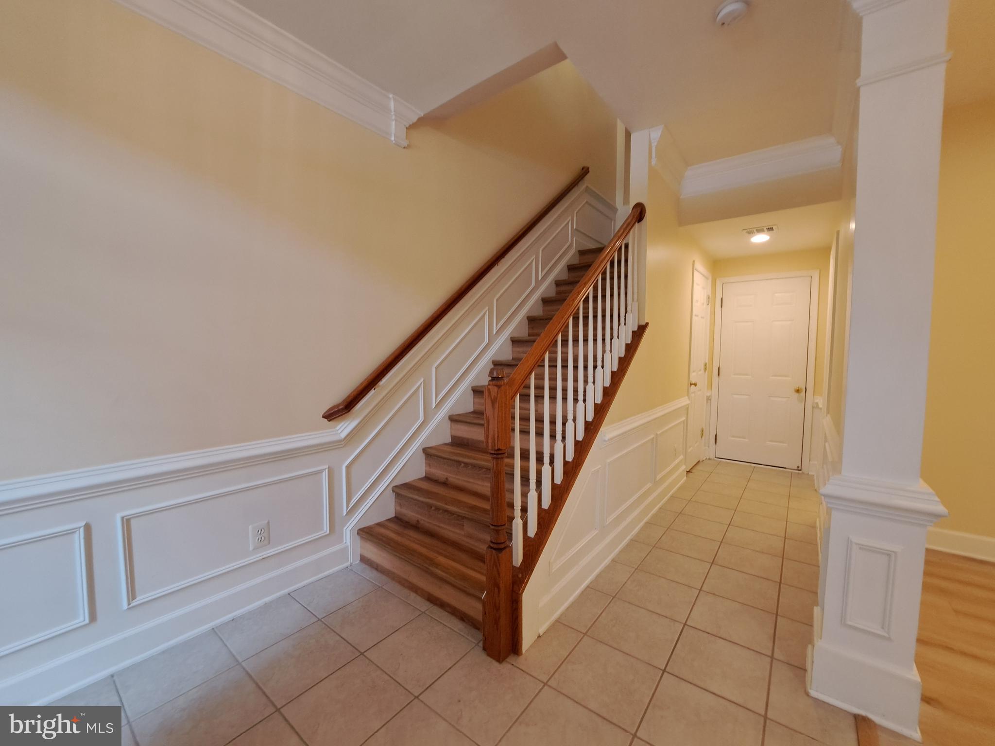 2481 WALNUT ROCKER LANE