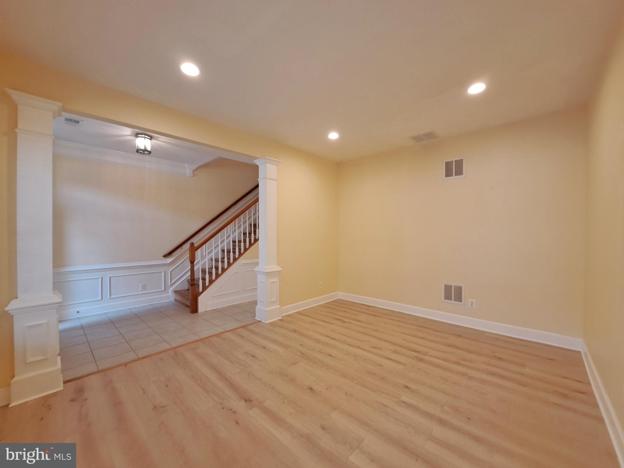 2481 WALNUT ROCKER LANE