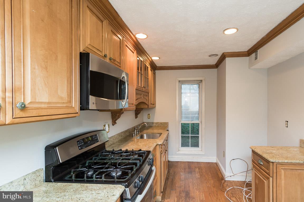 VININGS CONDO - Residential