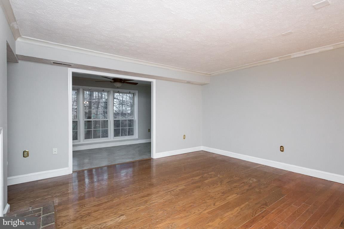 VININGS CONDO - Residential