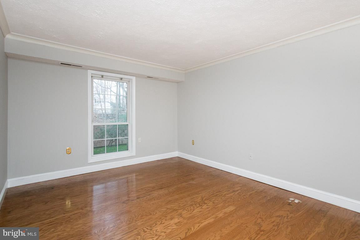 VININGS CONDO - Residential