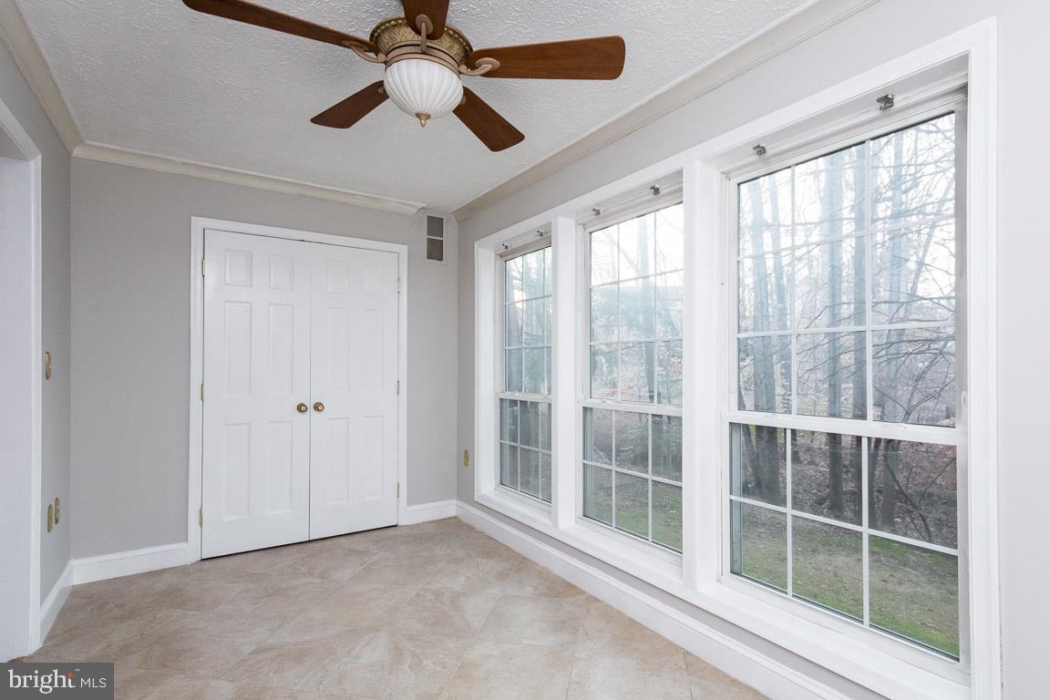 VININGS CONDO - Residential