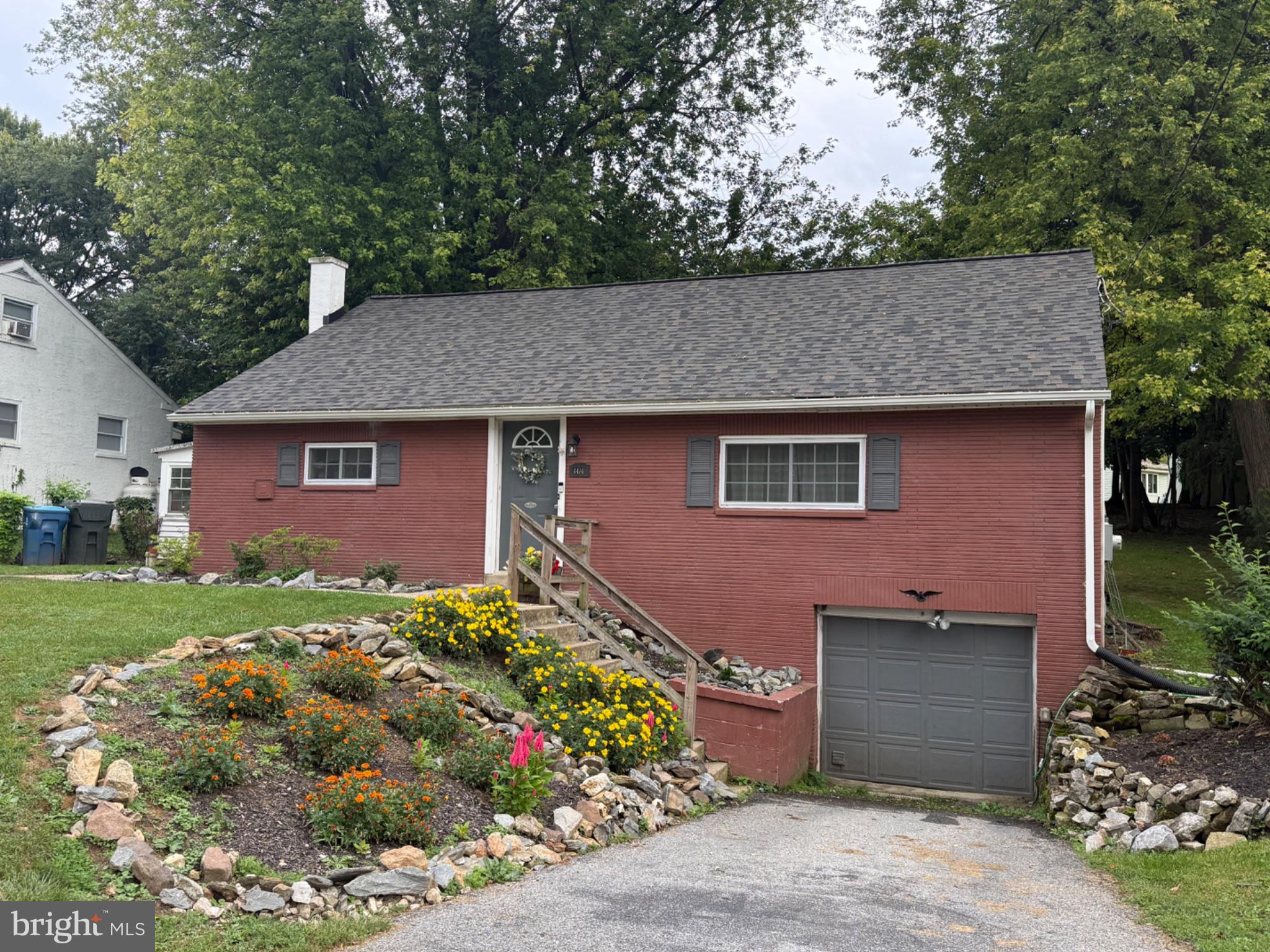 4414 MILLER DRIVE