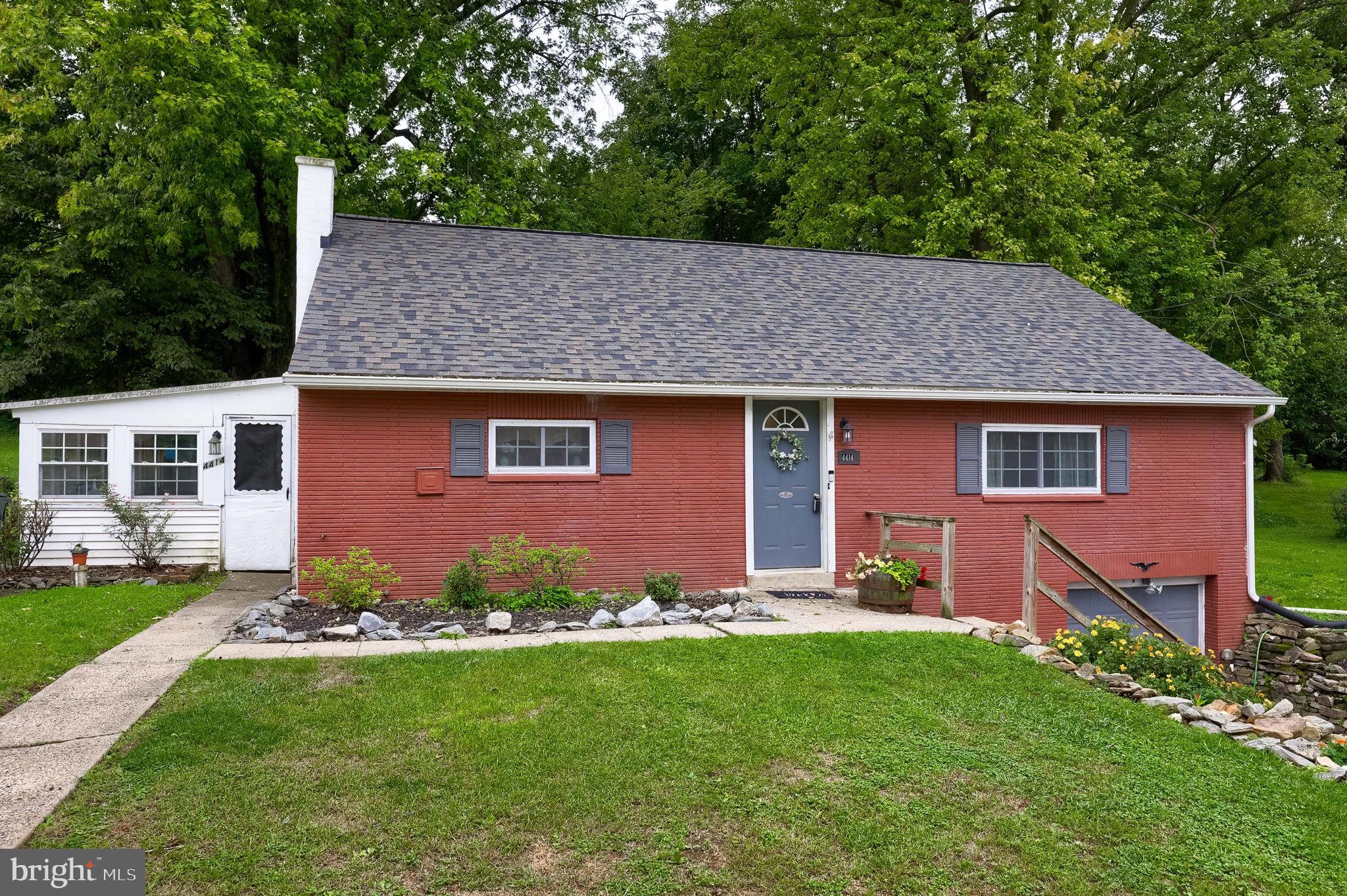 4414 MILLER DRIVE