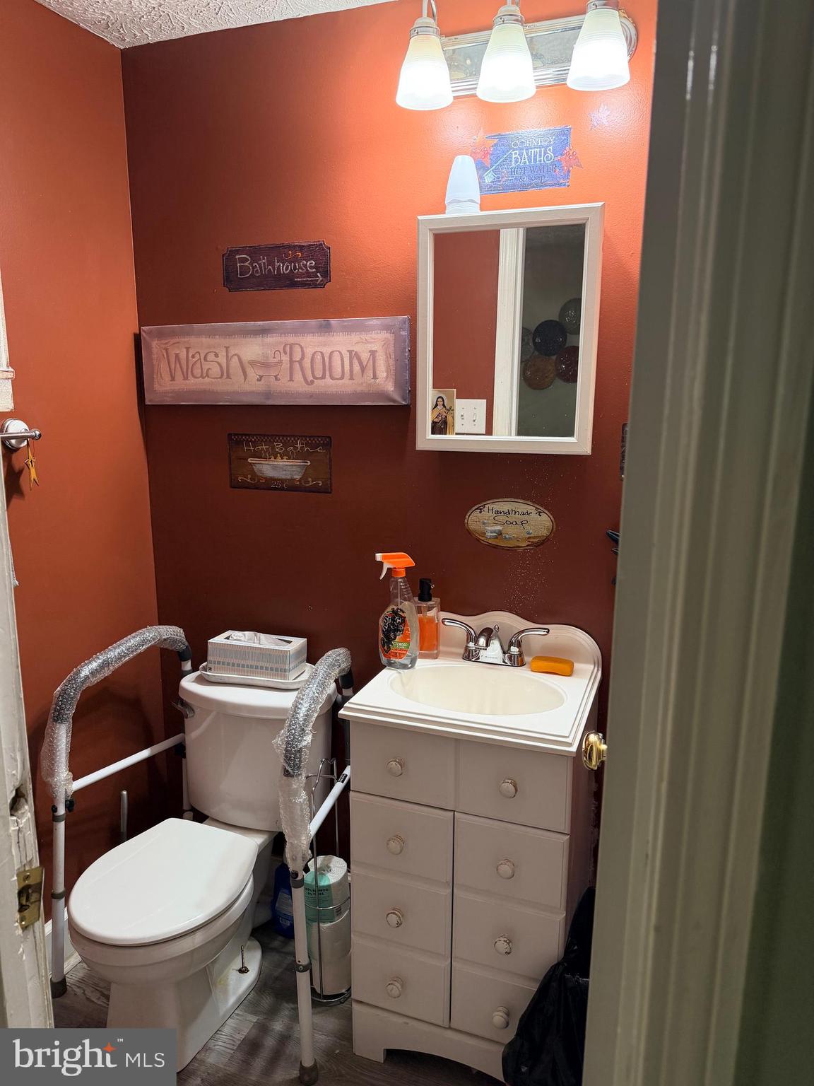 LINWOOD - Residential