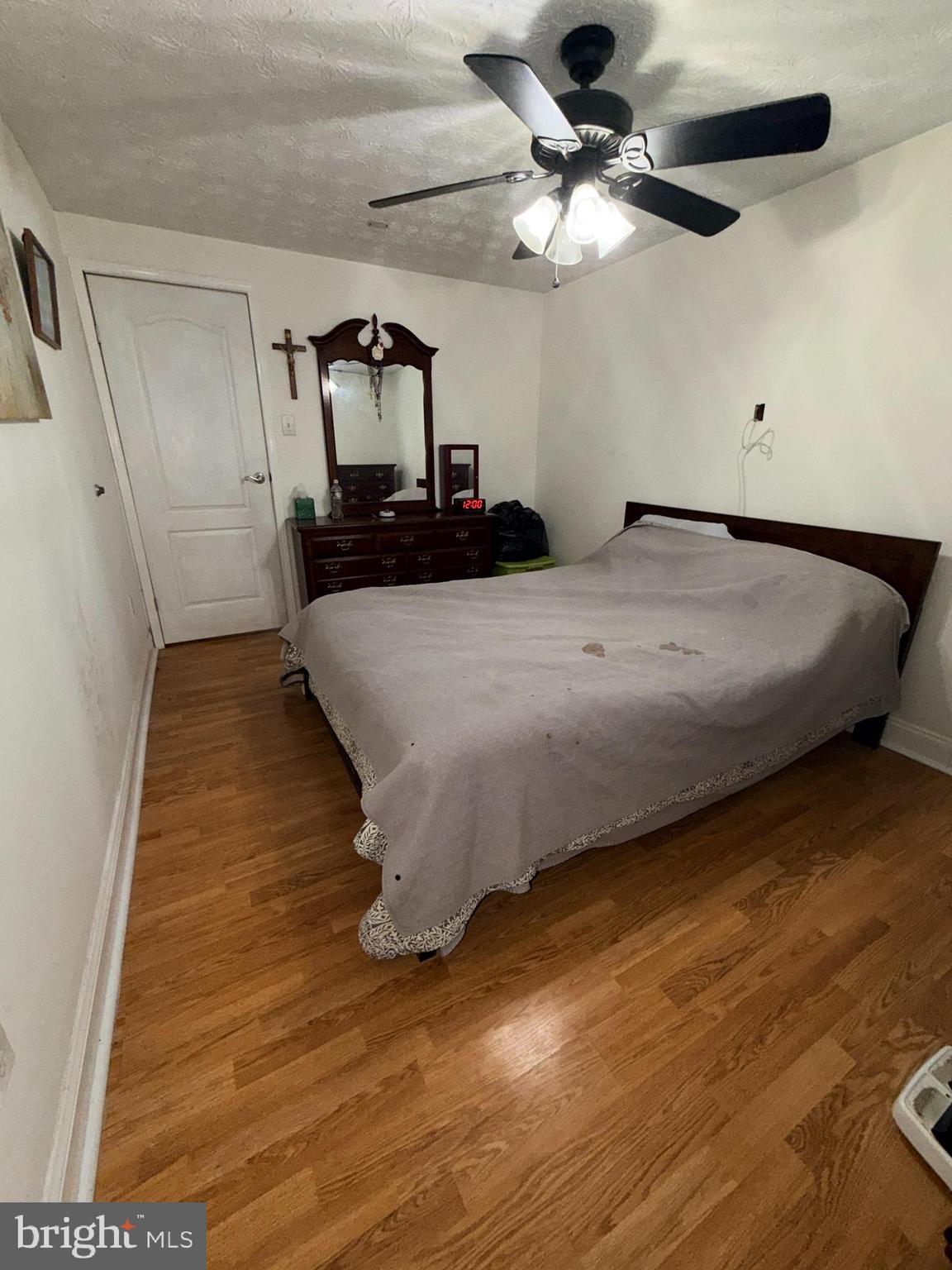 LINWOOD - Residential