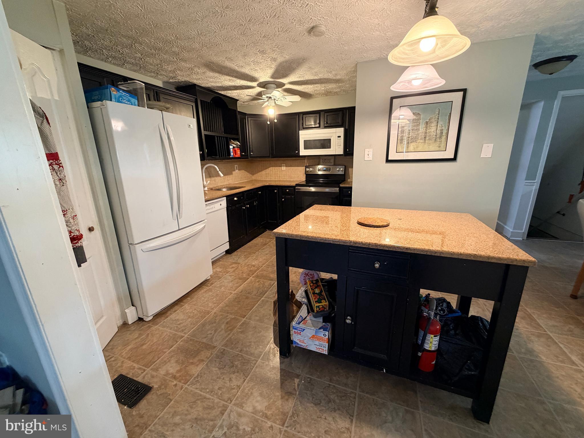 LINWOOD - Residential