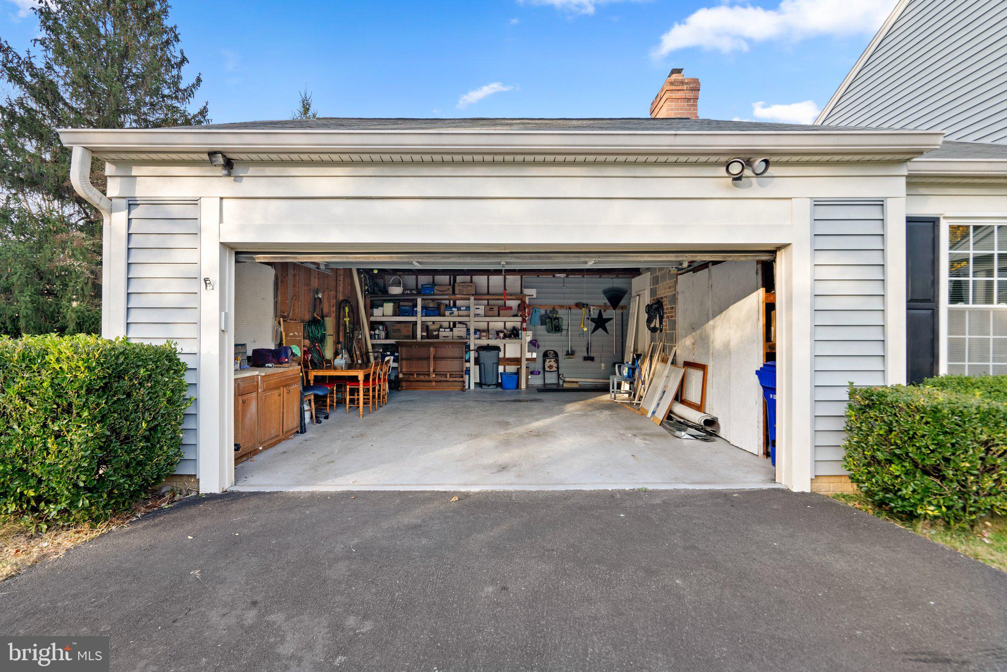 HALLOWELL - Residential