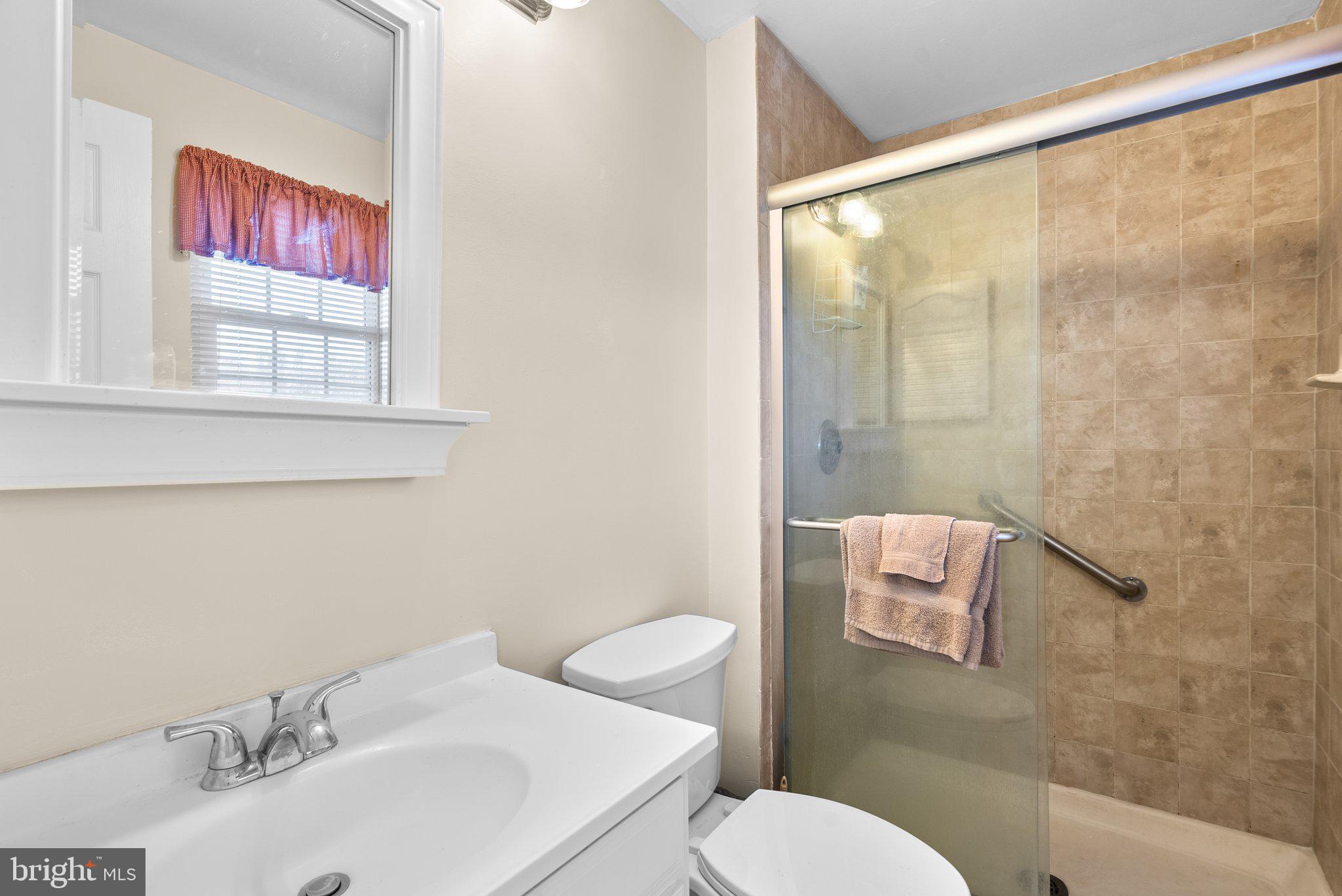 HALLOWELL - Residential