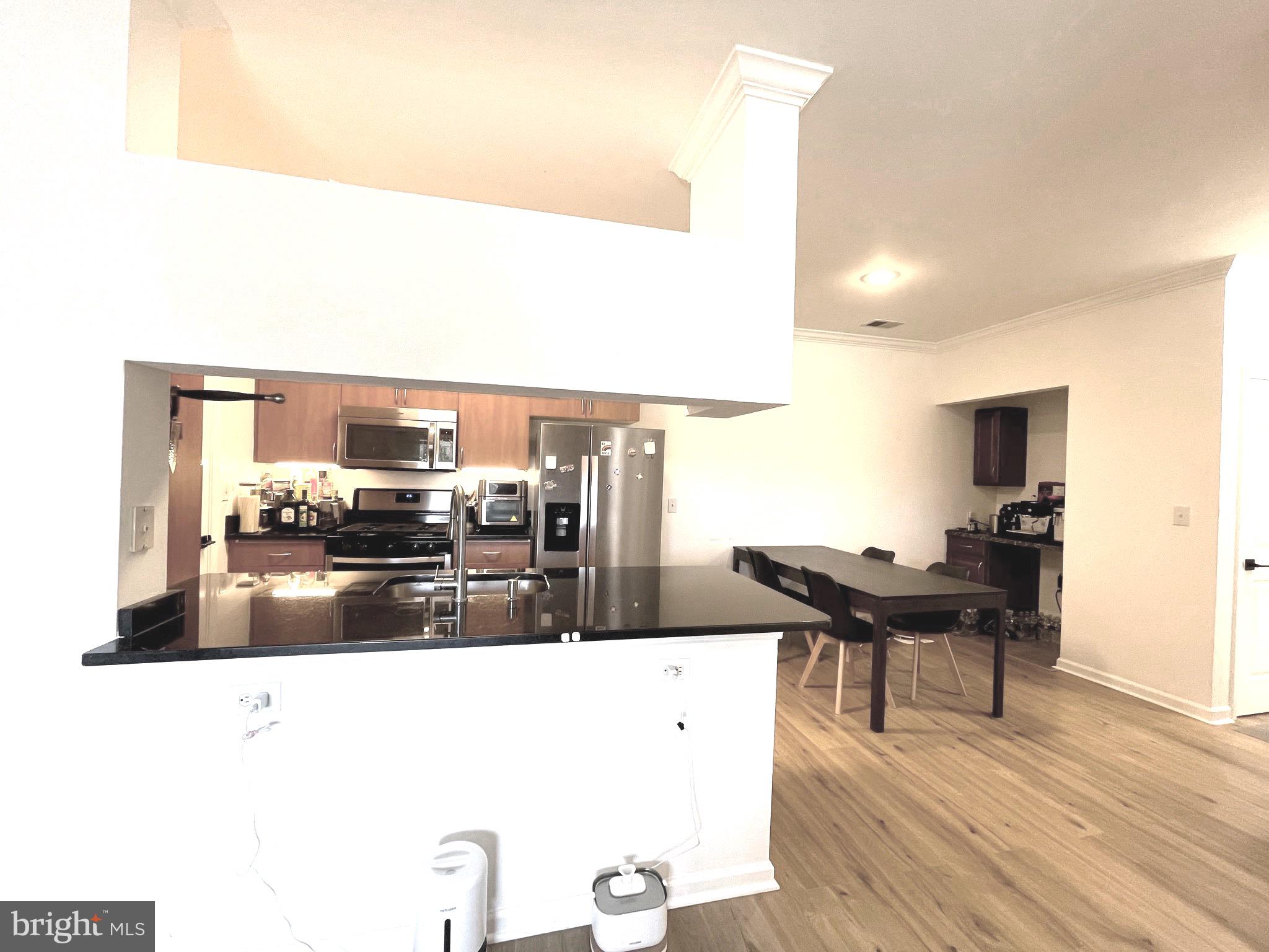 ASHMORE AT GERMANOWN COMMUNITY - Residential