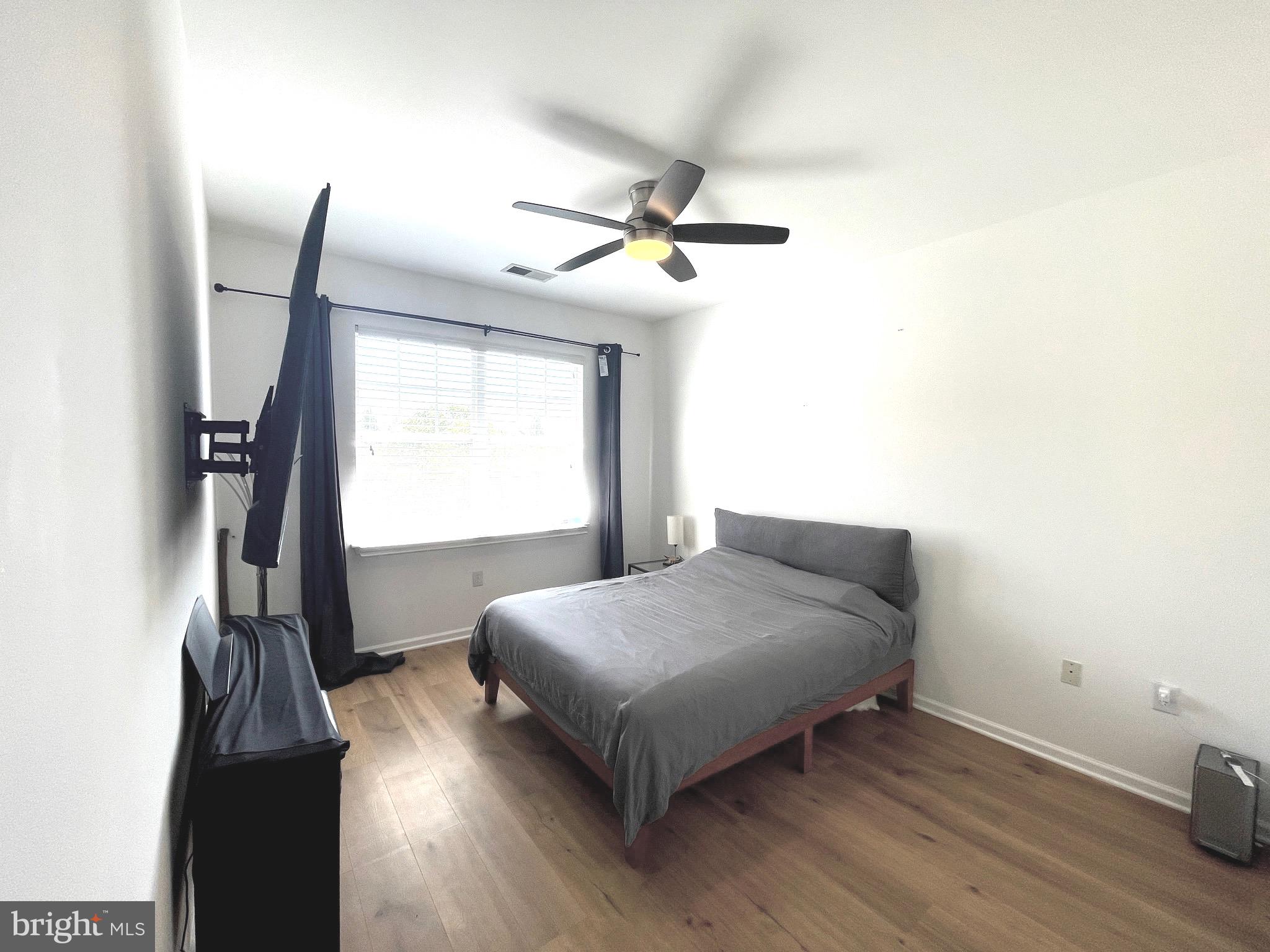 ASHMORE AT GERMANOWN COMMUNITY - Residential