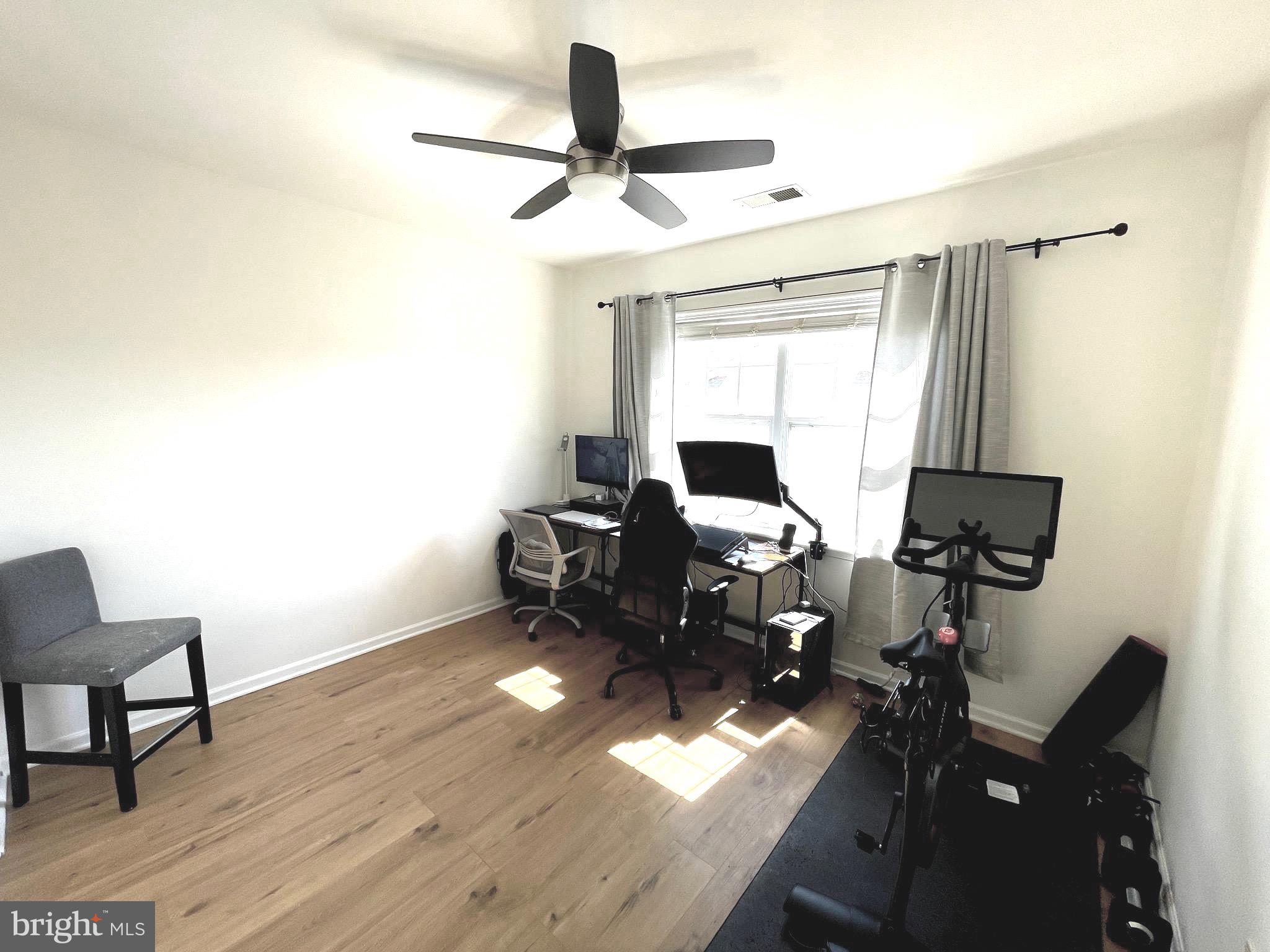 ASHMORE AT GERMANOWN COMMUNITY - Residential