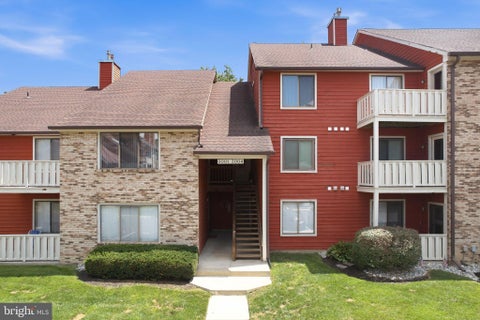 Condo For Sale - 3002 Greenwood Court<br/> MOUNT LAUREL, NJ 08054