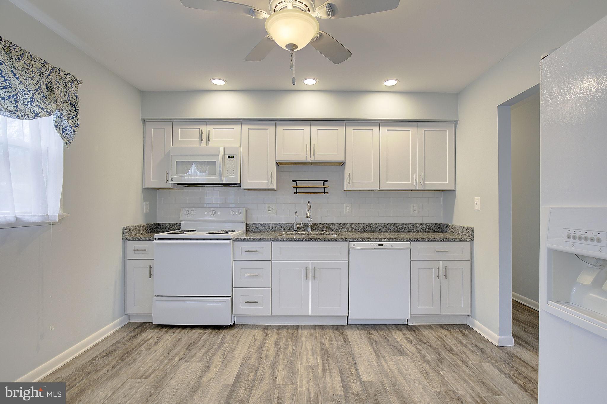 409 HIGHLAND DRIVE B