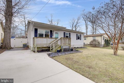 409 HIGHLAND DRIVE B EDGEWATER MD 21037