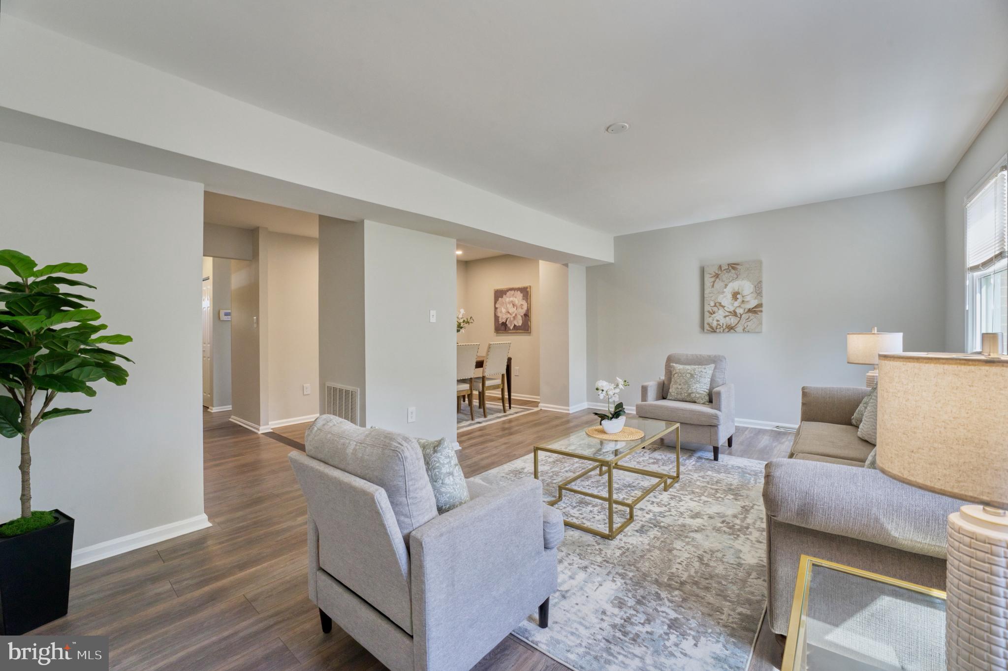 LAKE RIDGE-THOUSAND OAKS - Residential