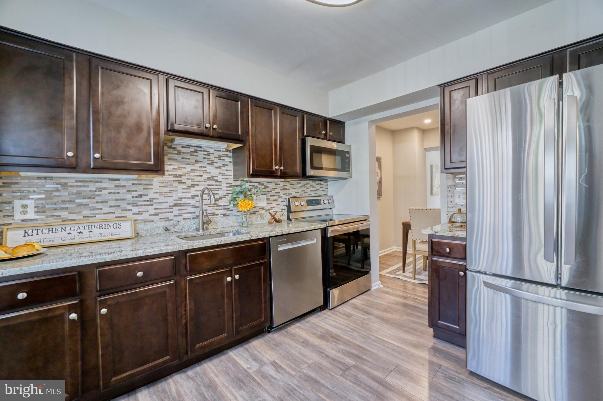 LAKE RIDGE-THOUSAND OAKS - Residential