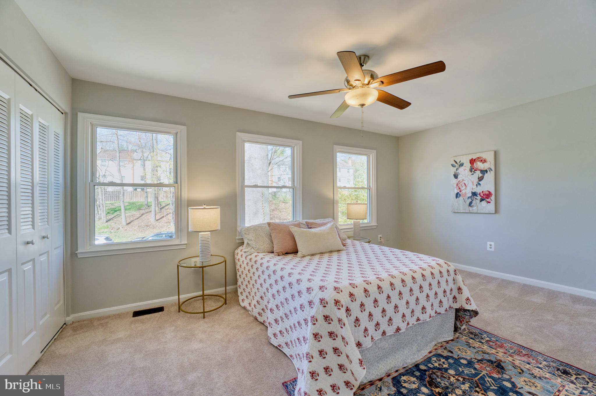 LAKE RIDGE-THOUSAND OAKS - Residential