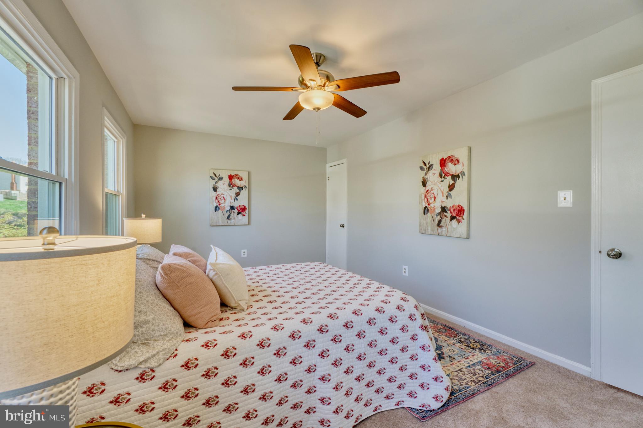 LAKE RIDGE-THOUSAND OAKS - Residential