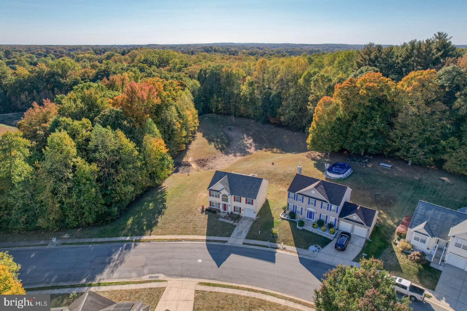 COLONIAL RIDGE - Residential