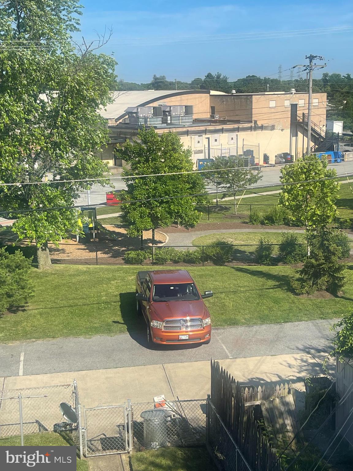 EASTFIELD - Residential