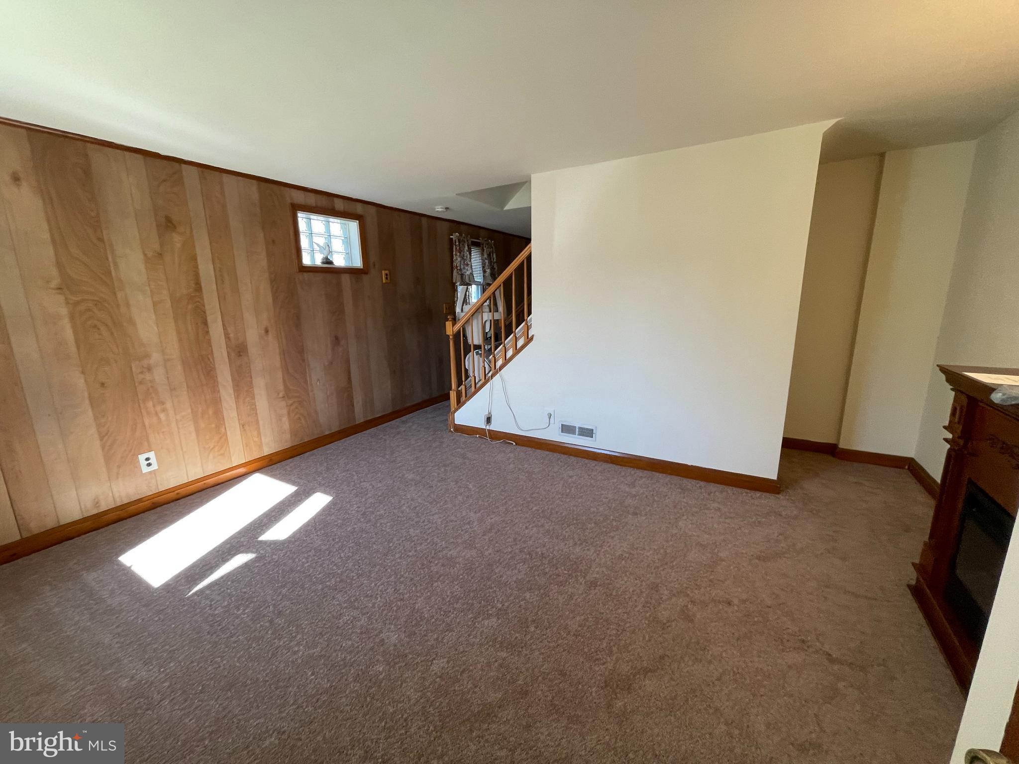 EASTFIELD - Residential