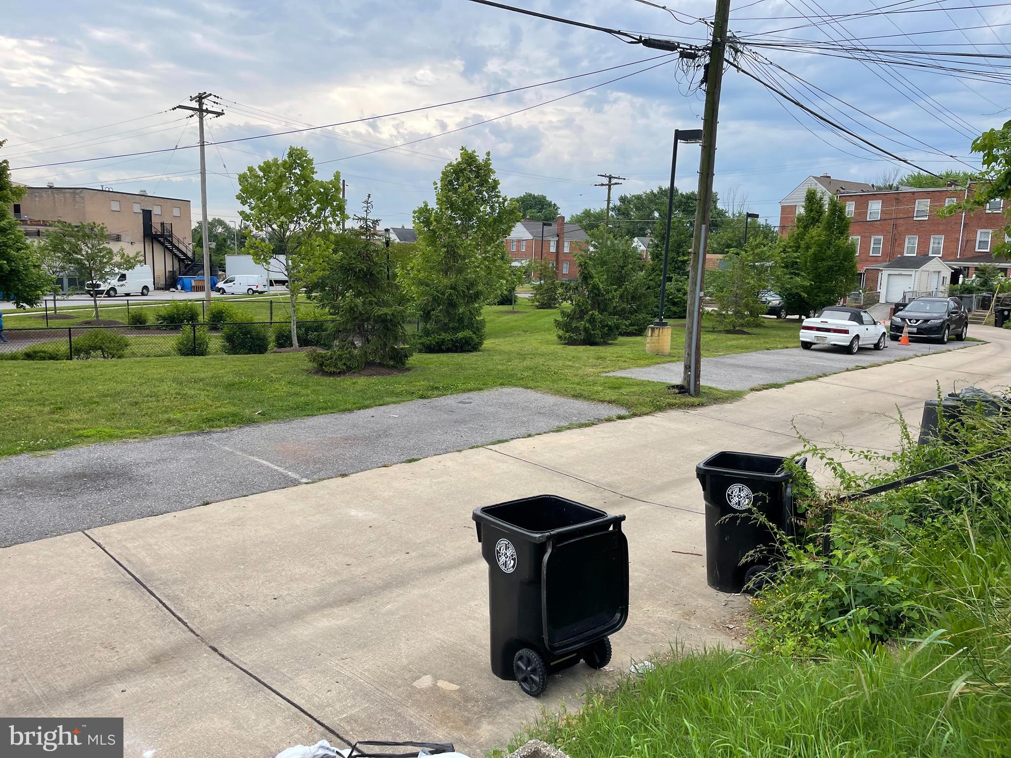 EASTFIELD - Residential