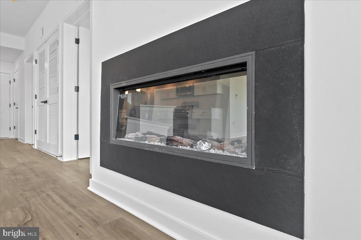 GAMBRILL GLENN - Residential