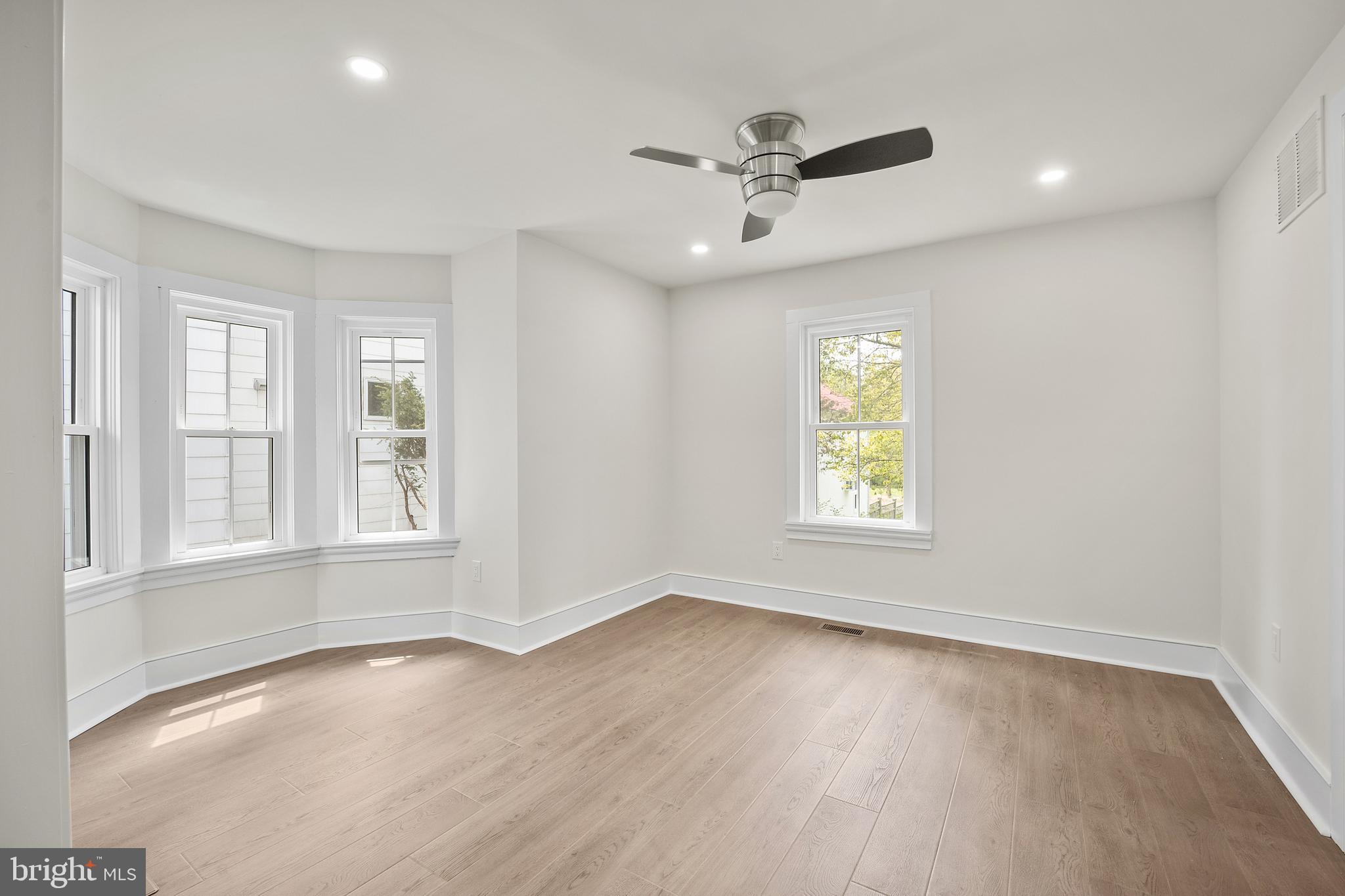 BUCKINGHAM - Residential