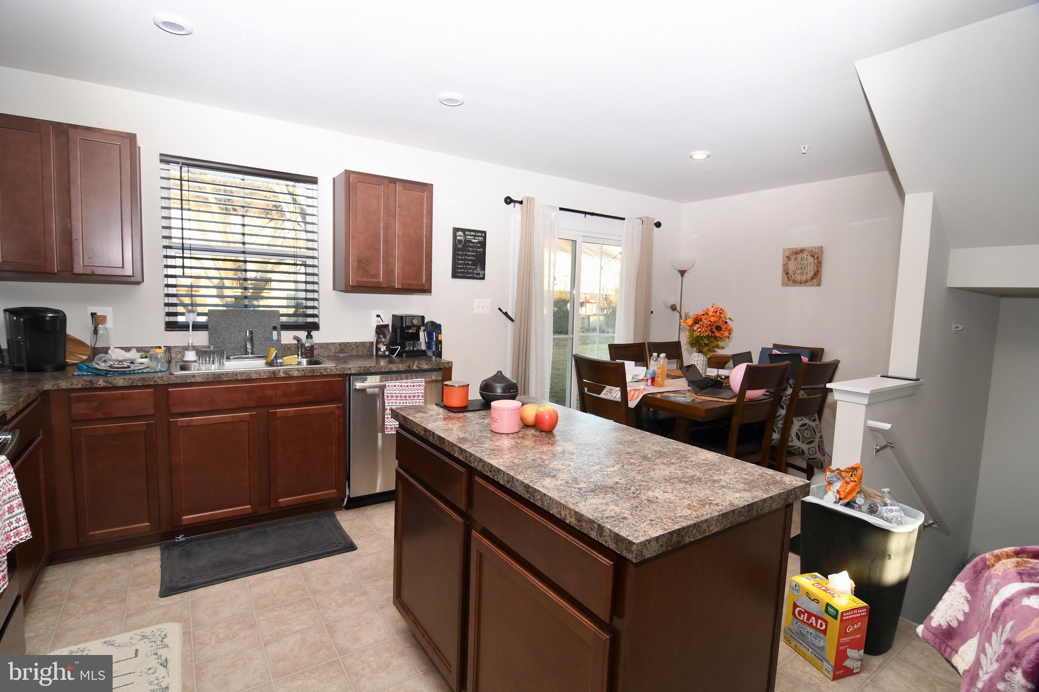 WEST CREEK VILLAGE - Residential Lease