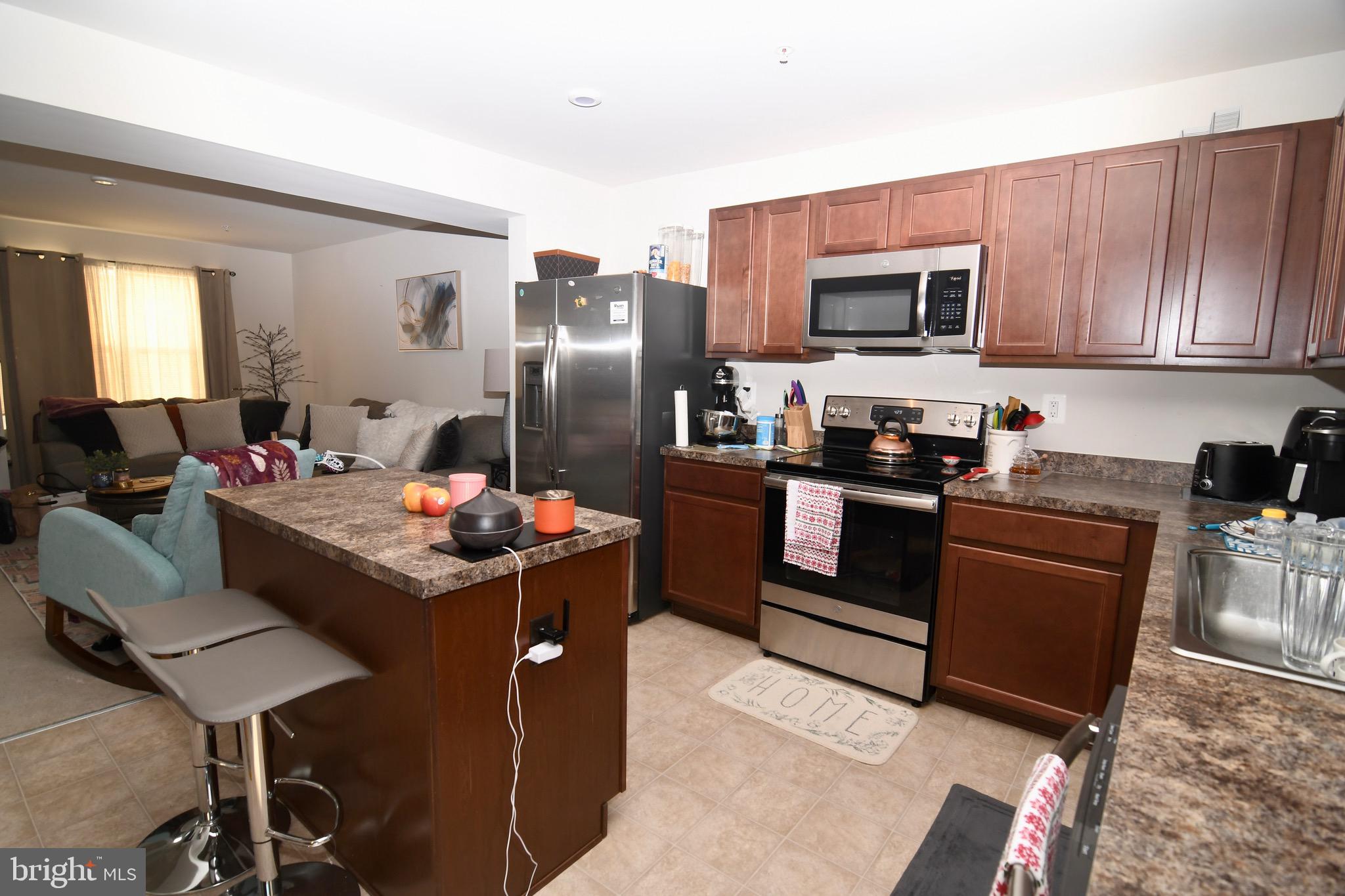 WEST CREEK VILLAGE - Residential Lease