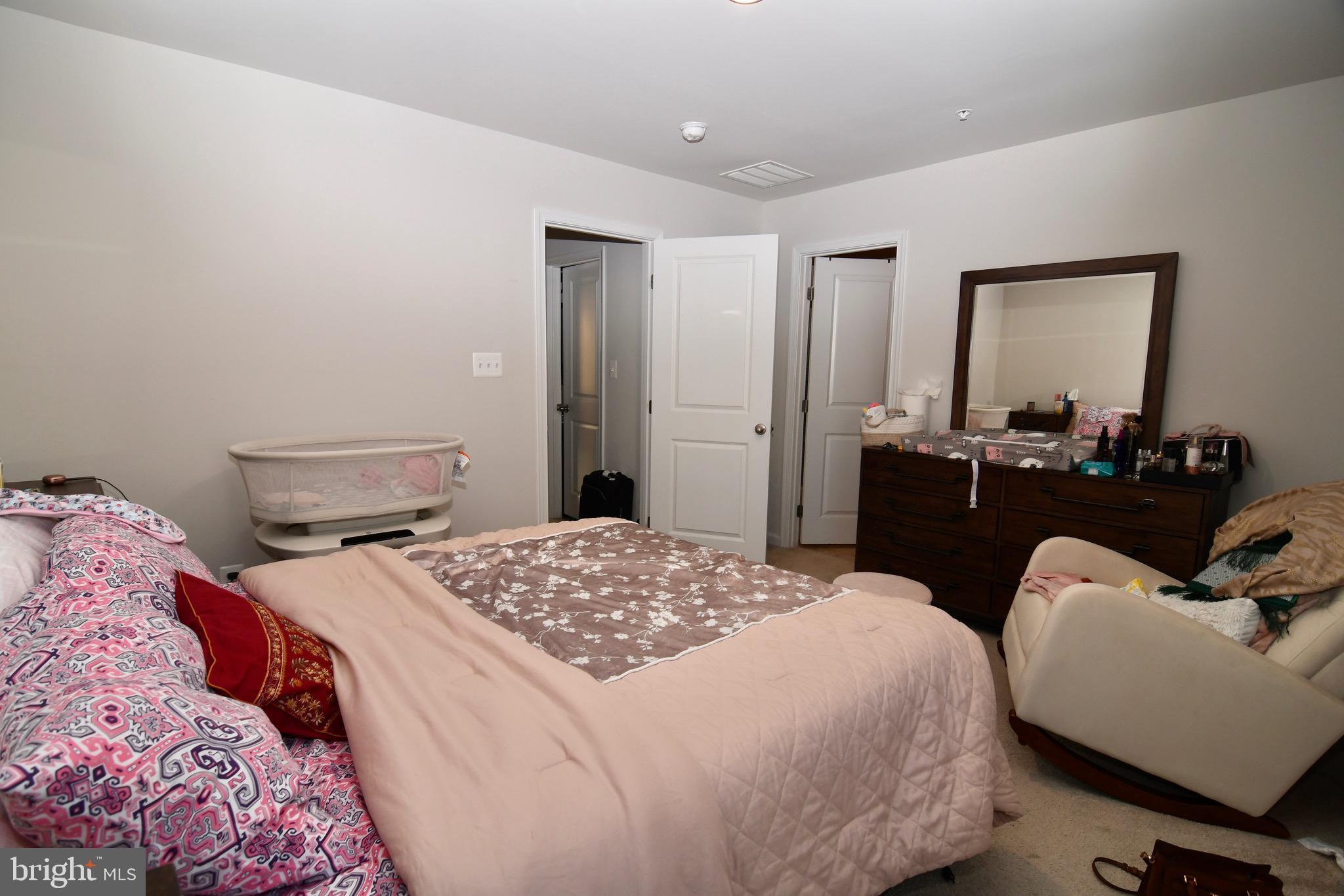 WEST CREEK VILLAGE - Residential Lease