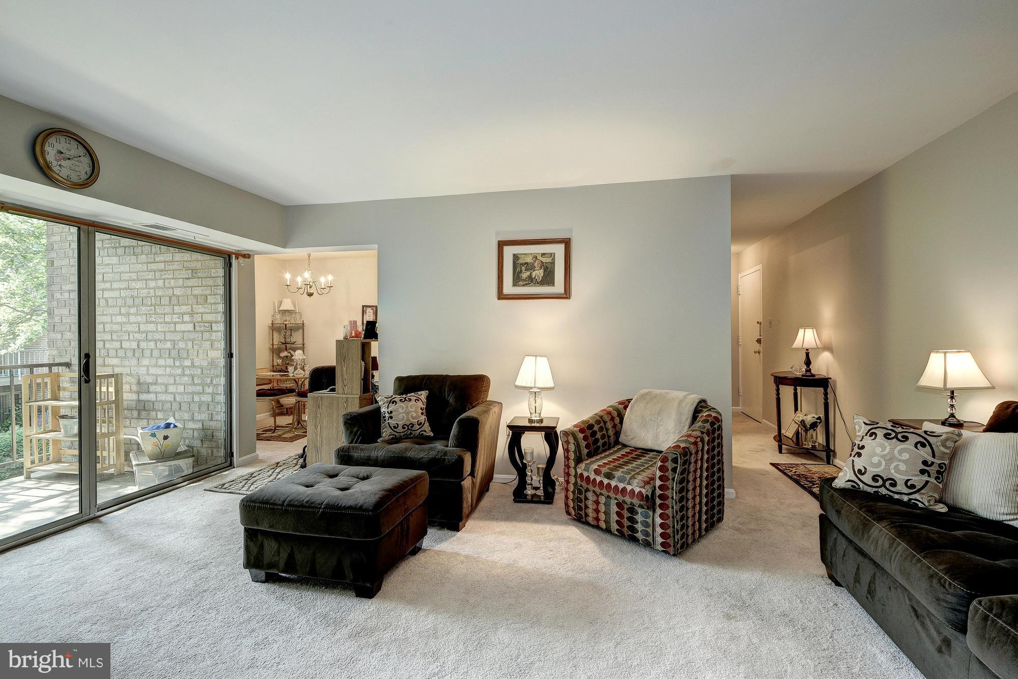 CANTERBURY SQUARE - Residential