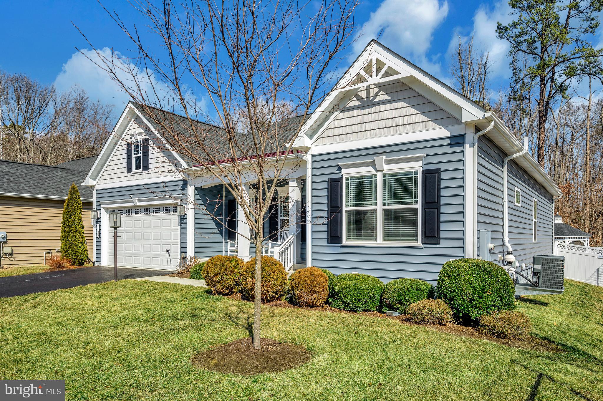 COWAN CROSSING - Residential