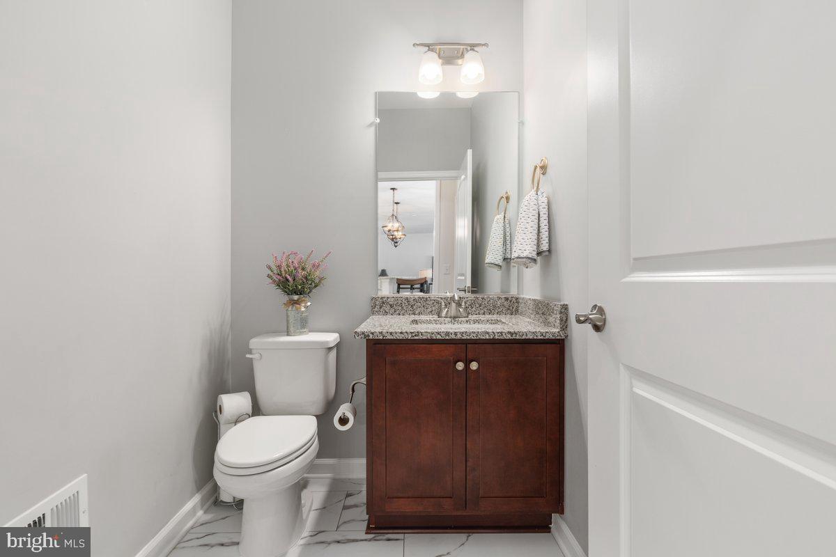 COWAN CROSSING - Residential