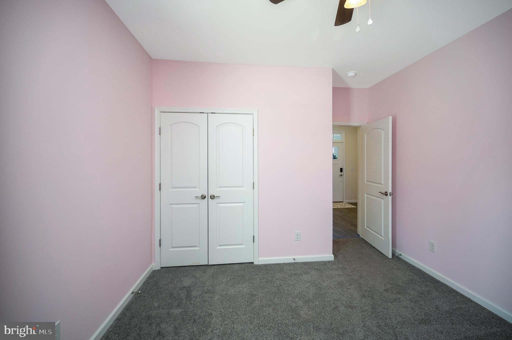 COWAN CROSSING - Residential