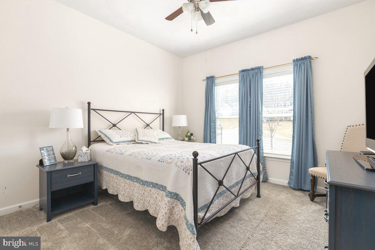 COWAN CROSSING - Residential