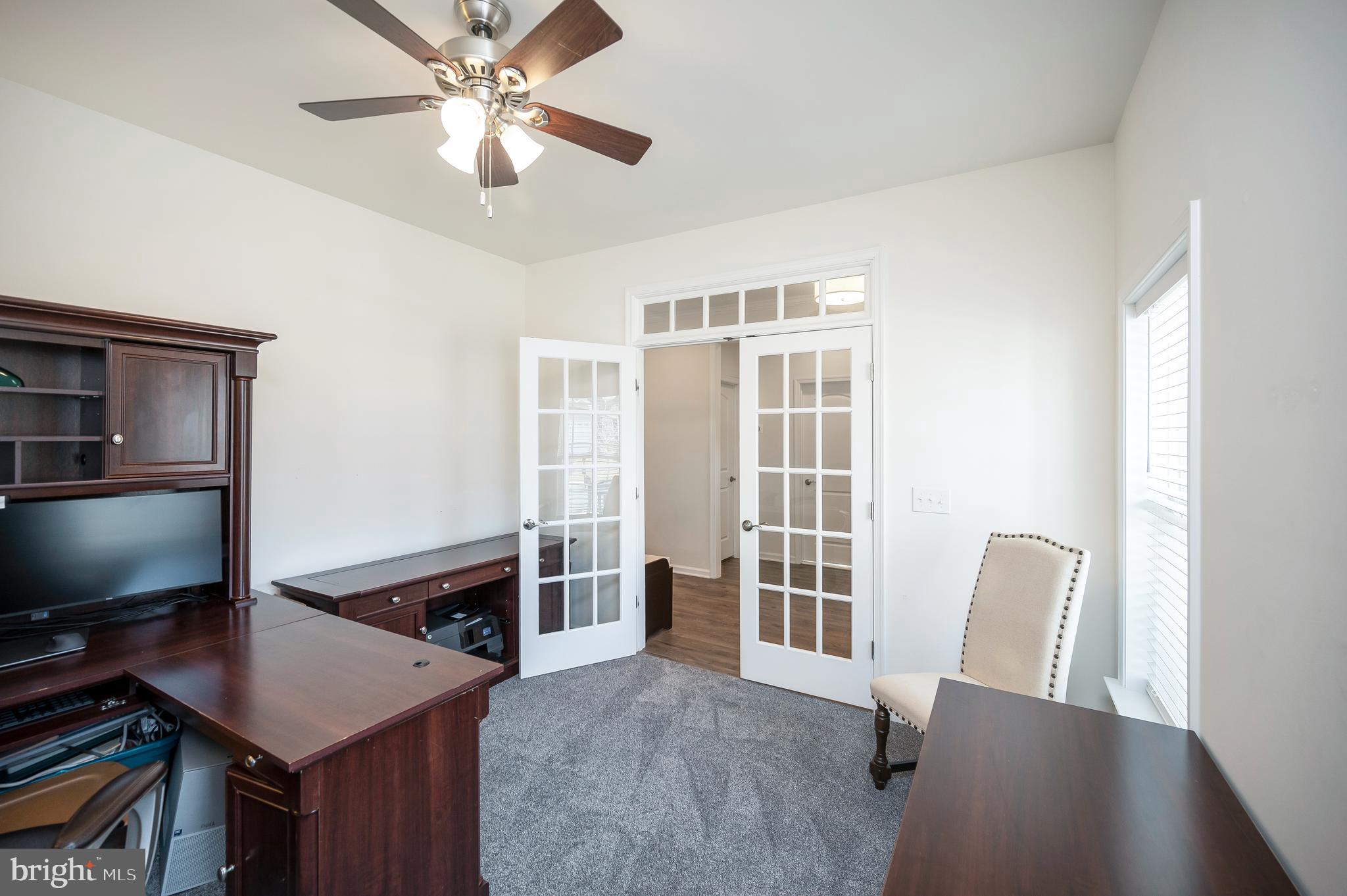 COWAN CROSSING - Residential