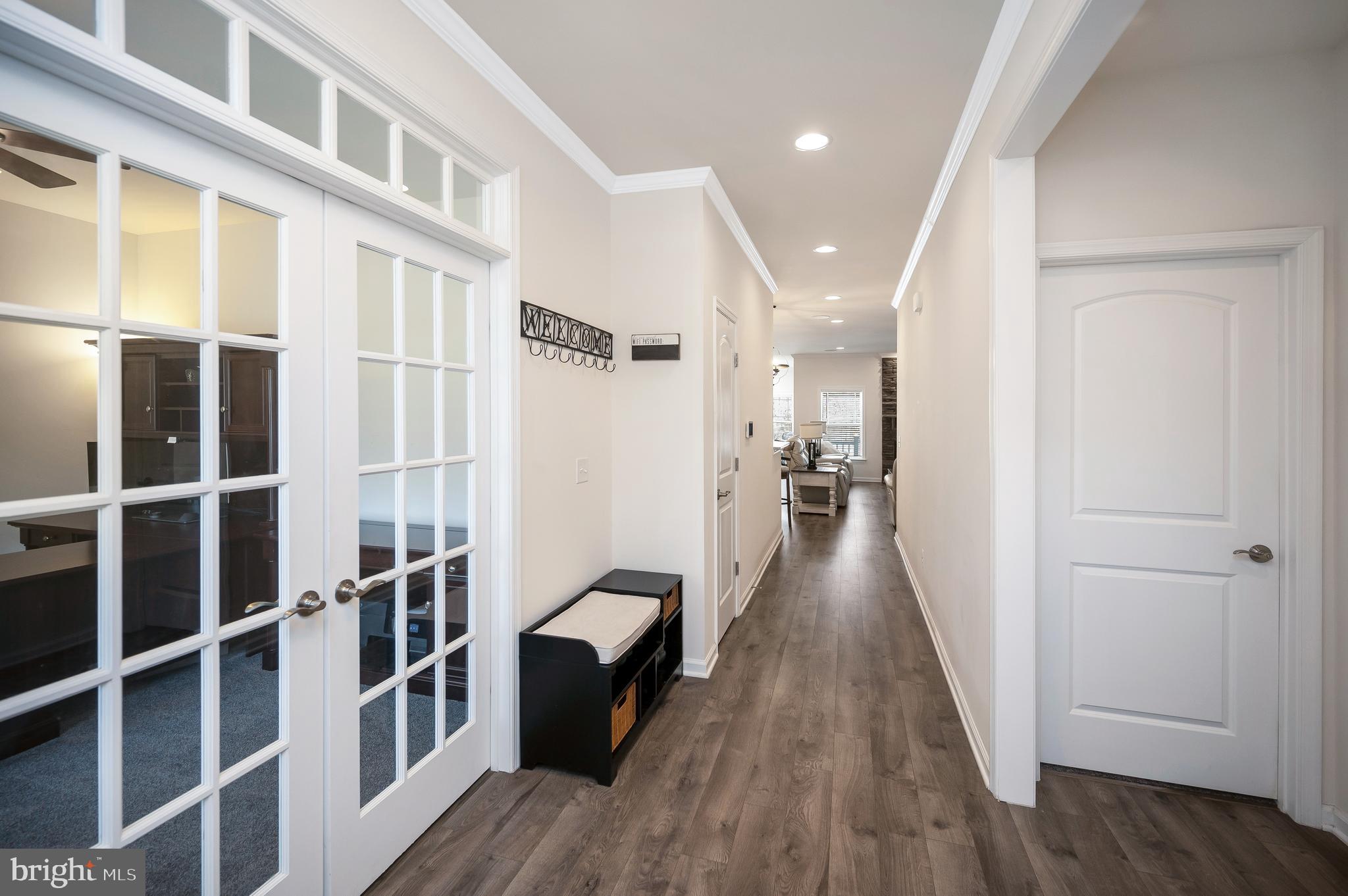 COWAN CROSSING - Residential