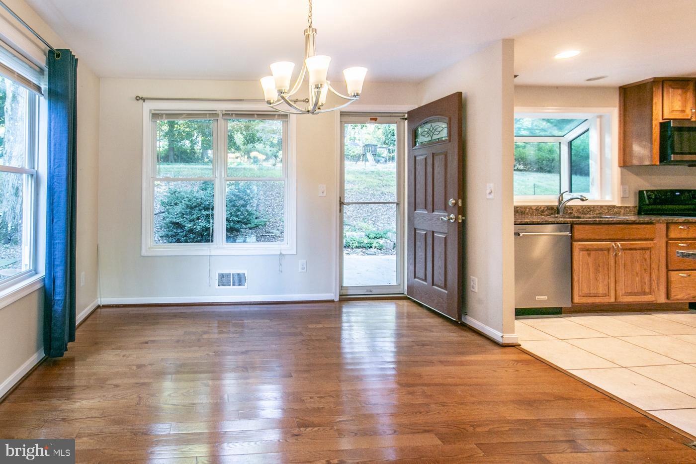 DEVONSHIRE - Residential Lease