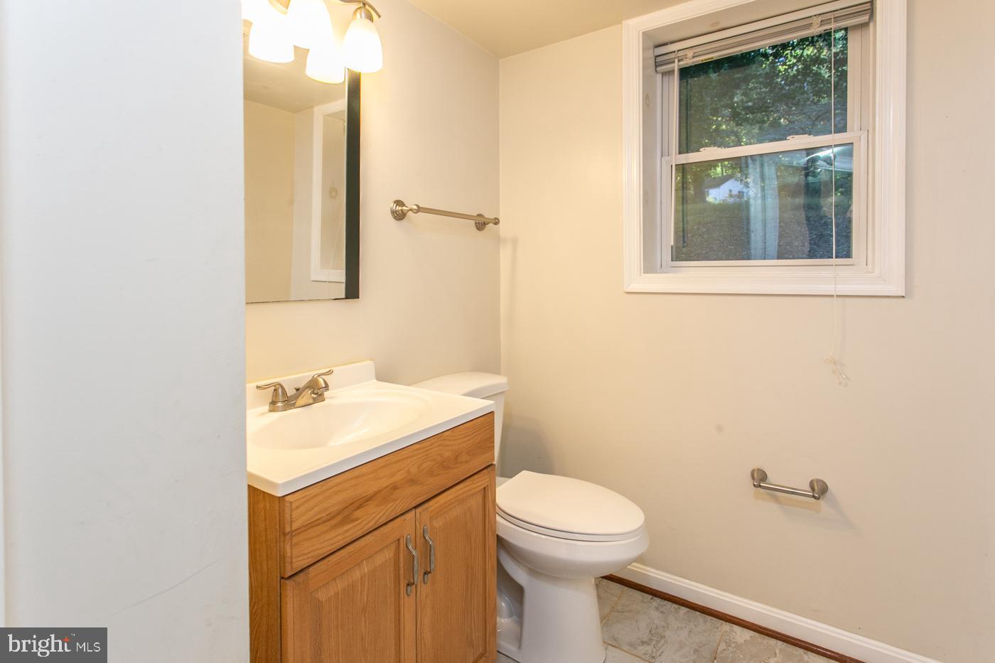 DEVONSHIRE - Residential Lease