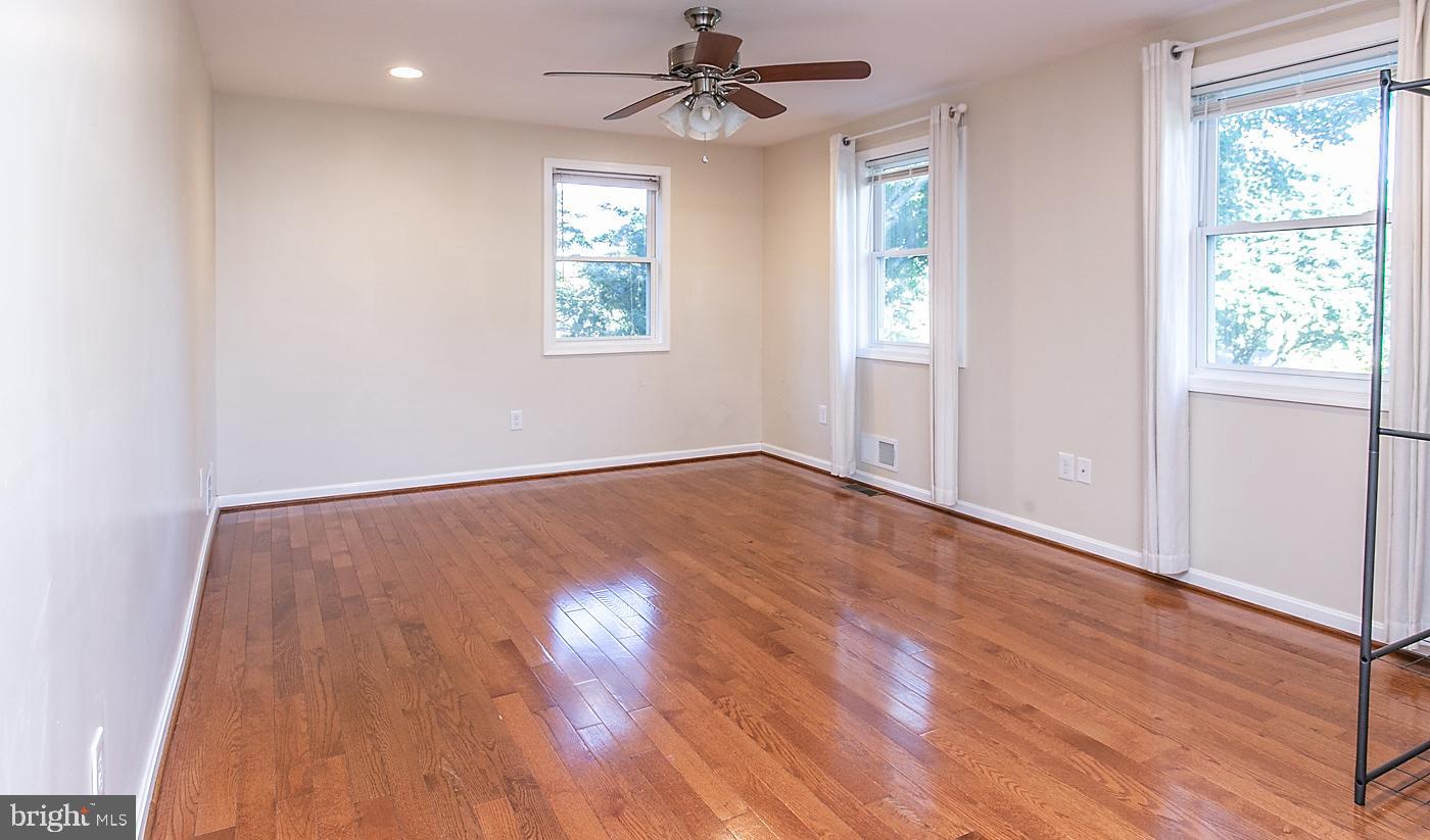 DEVONSHIRE - Residential Lease