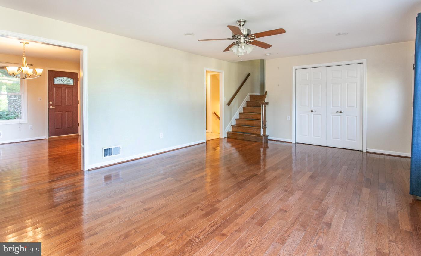 DEVONSHIRE - Residential Lease