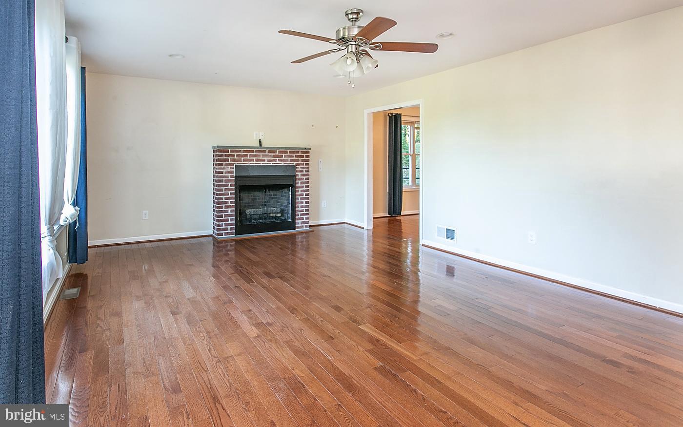 DEVONSHIRE - Residential Lease