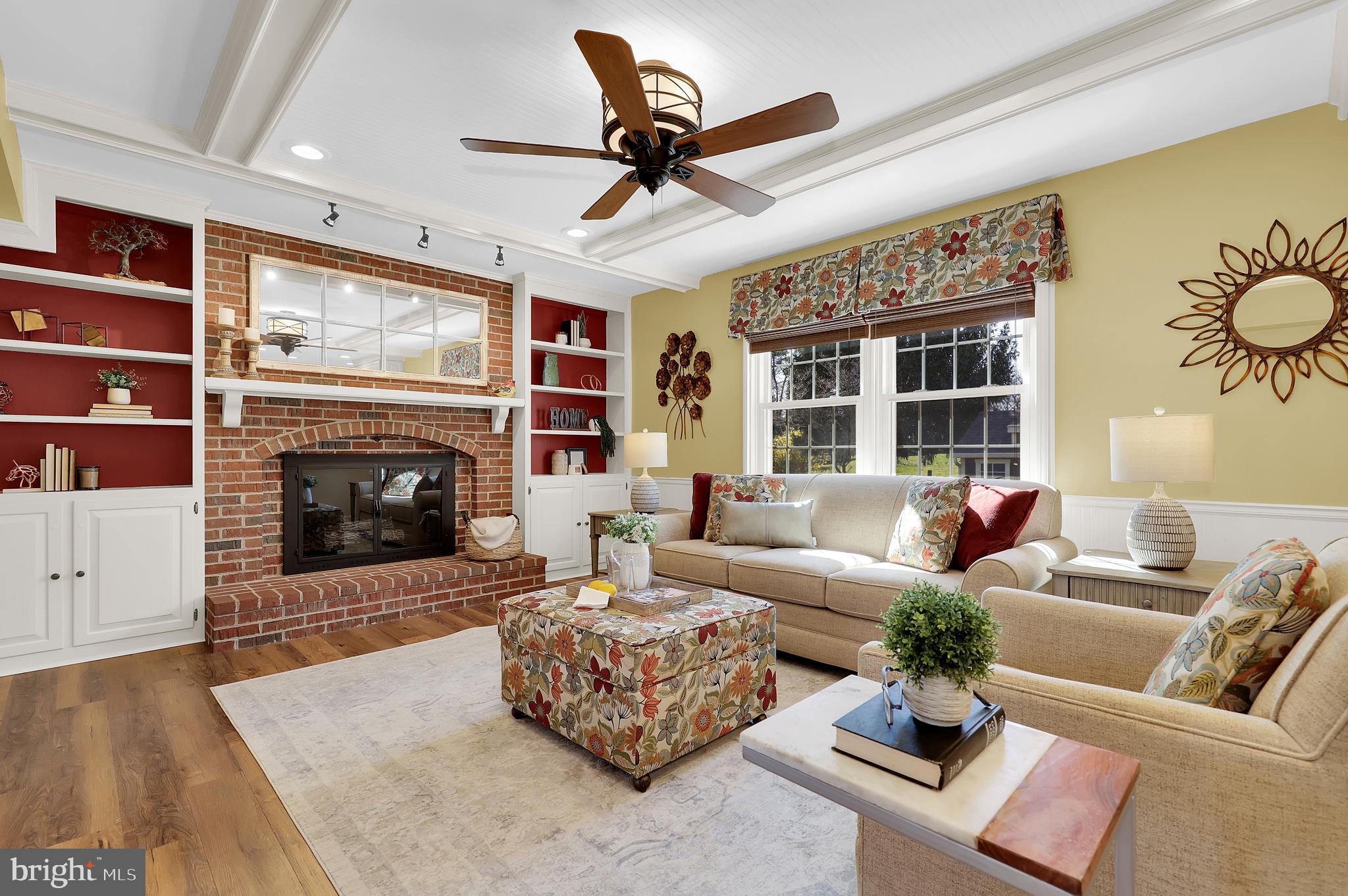 WATERSIDE - Residential